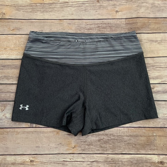 Under Armour Fitted Shorts - Picture 1 of 4